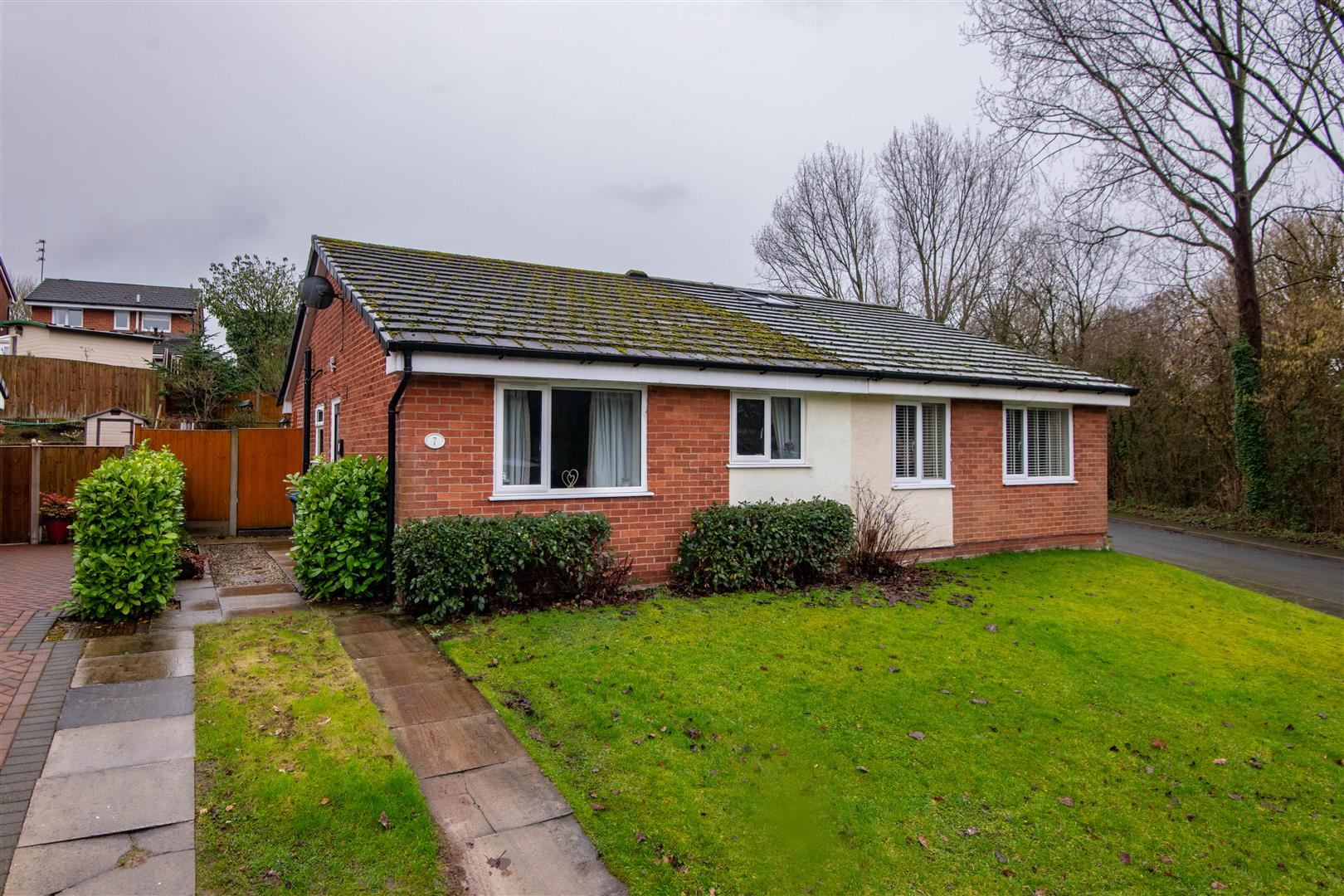 2 bed property in Carr Field, Preston